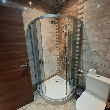 Kamara Palace 1 By Eirhnh Apartamento *